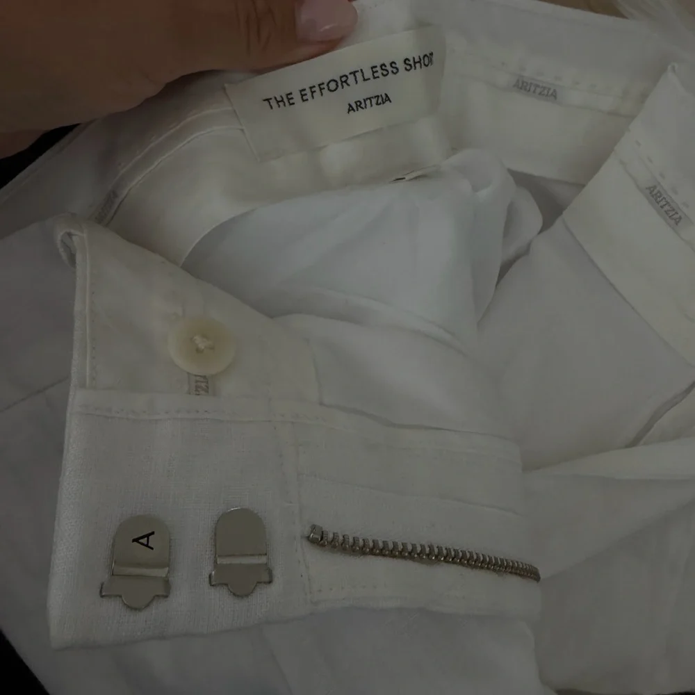 Aritzia White Pleated High-Rise Tailored Shorts bundle - Picture 2 of 4